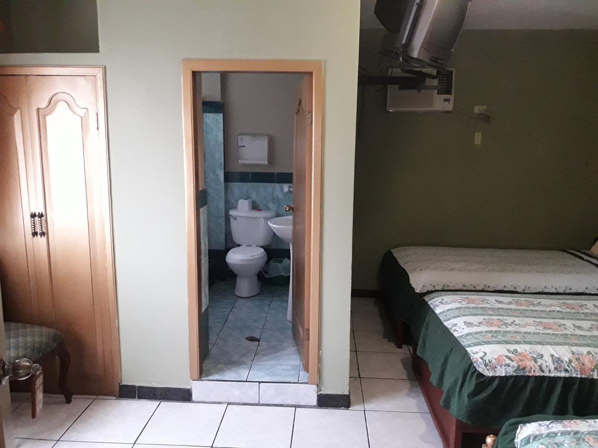 Hotel Ecologico Riverside Quevedo Zewnętrze zdjęcie